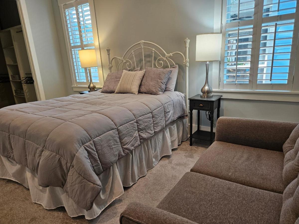 Low Country Cottage In Beautiful Habersham ビューフォート エクステリア 写真