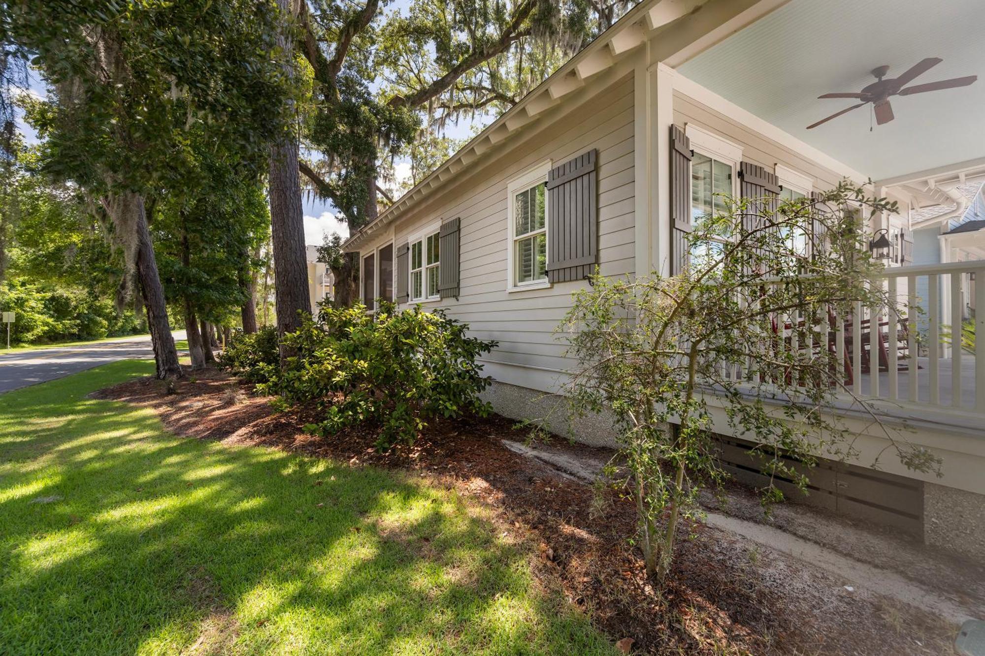 Low Country Cottage In Beautiful Habersham ビューフォート エクステリア 写真